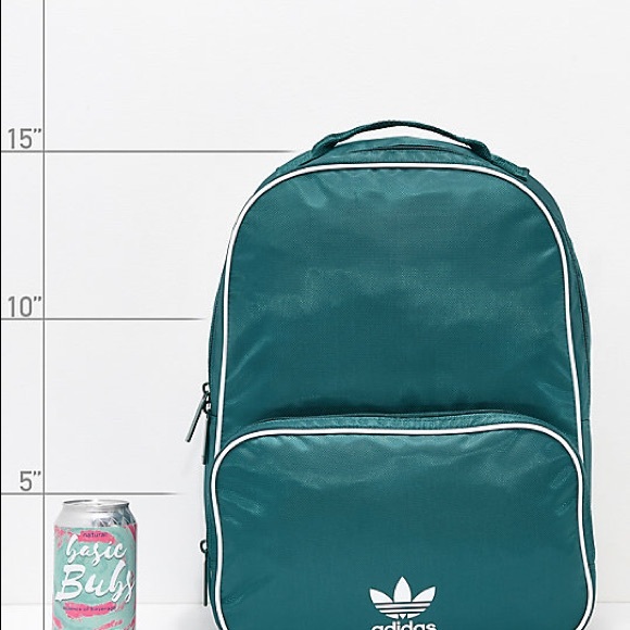 NWT ADIDAS Original Green Backpack - Picture 2 of 7